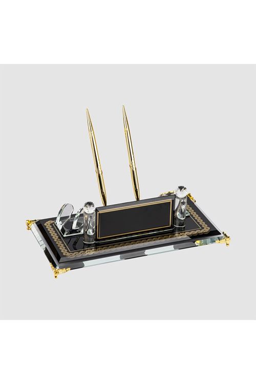 Kristal Masa İsimliği